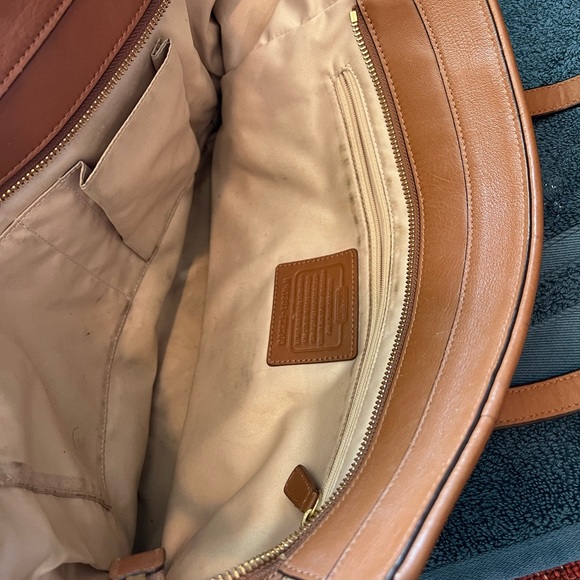 Coach purse - Picture 3 of 5